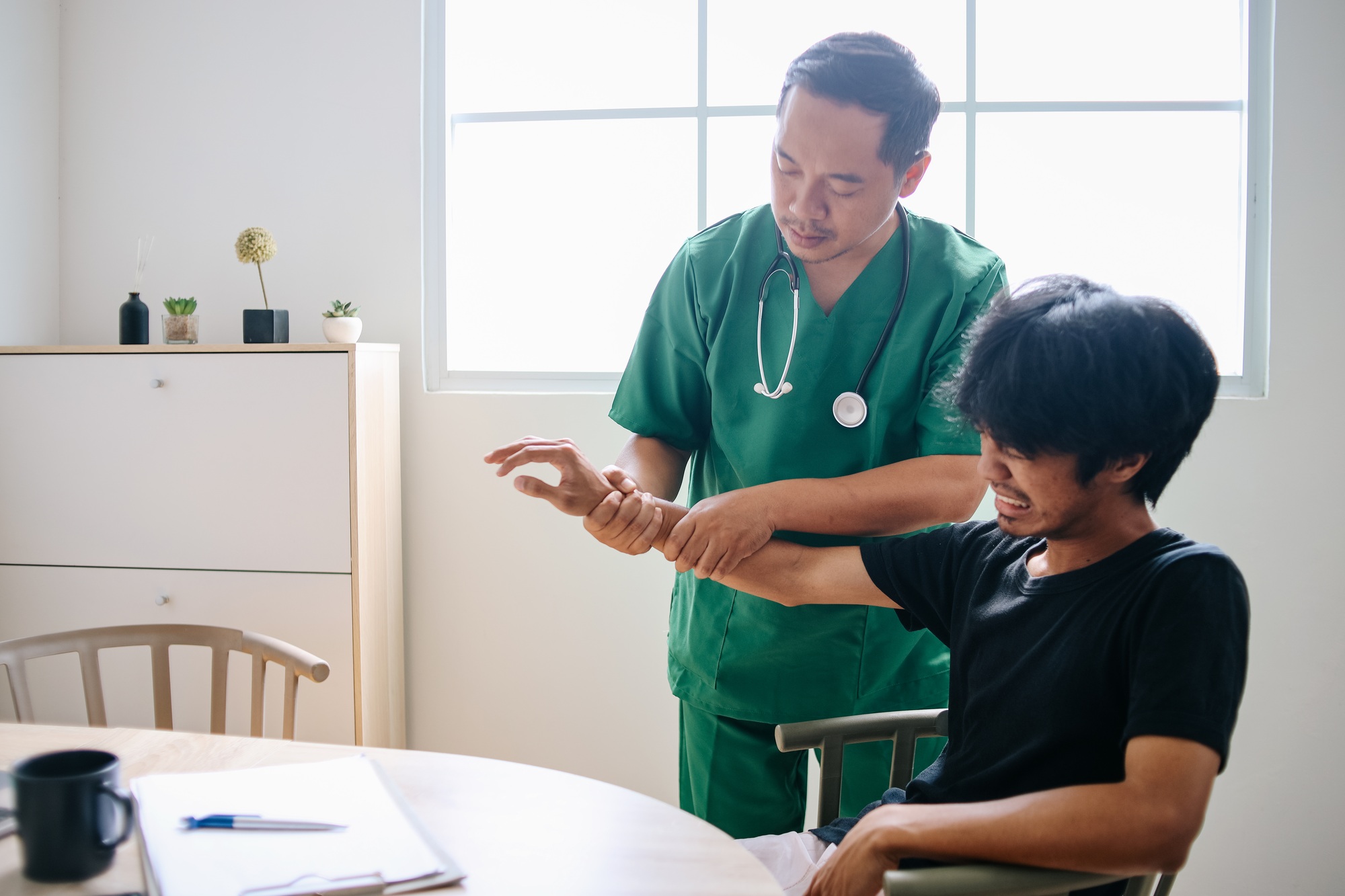 Hand Physiotherapy Treatment